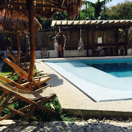 Casa Mia Resort Puerto Galera Εξωτερικό φωτογραφία
