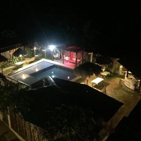 Casa Mia Resort Puerto Galera Εξωτερικό φωτογραφία