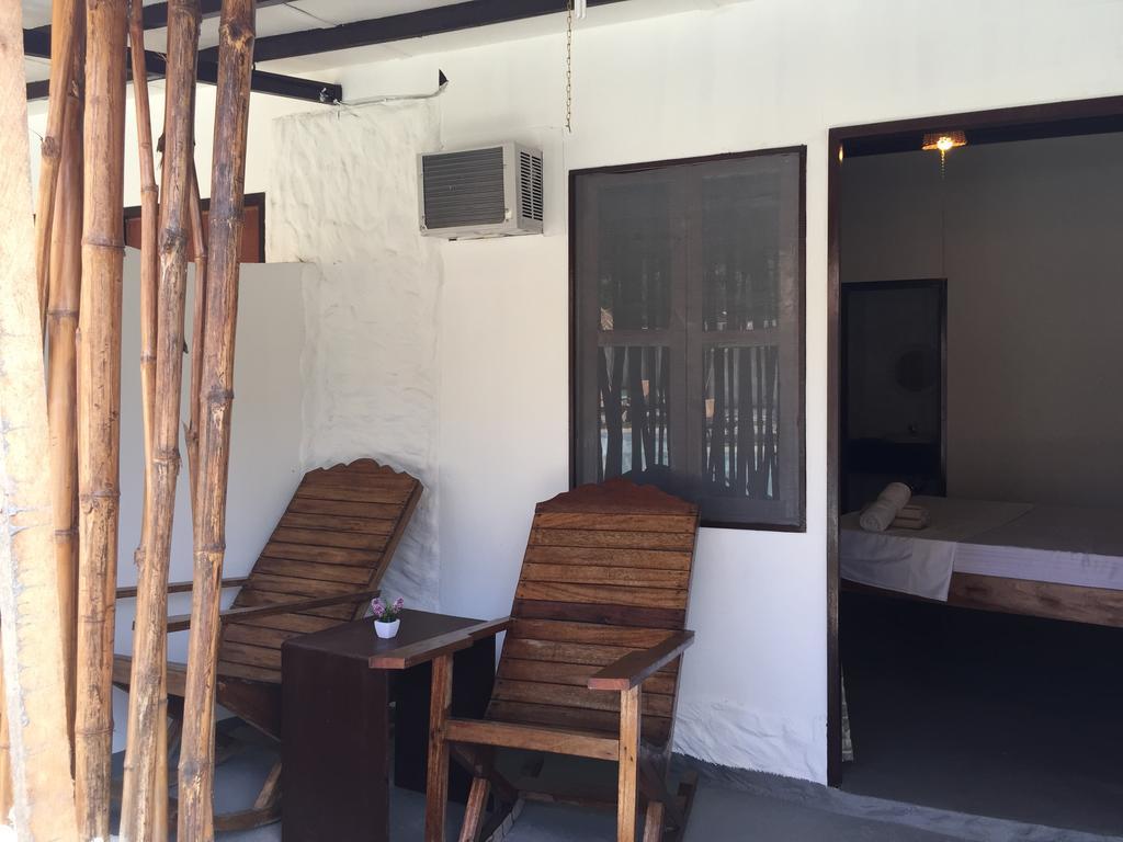Casa Mia Resort Puerto Galera Εξωτερικό φωτογραφία